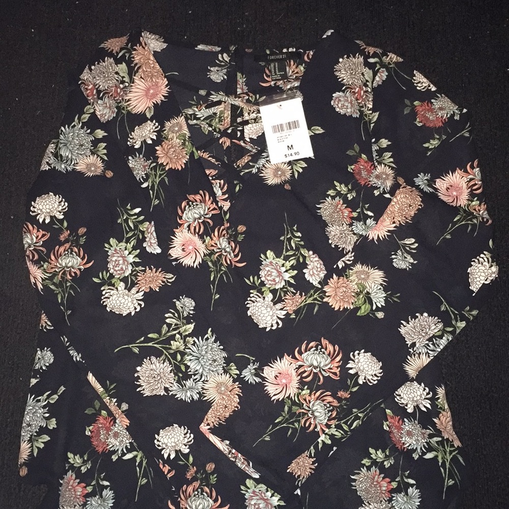 Long sleeve top